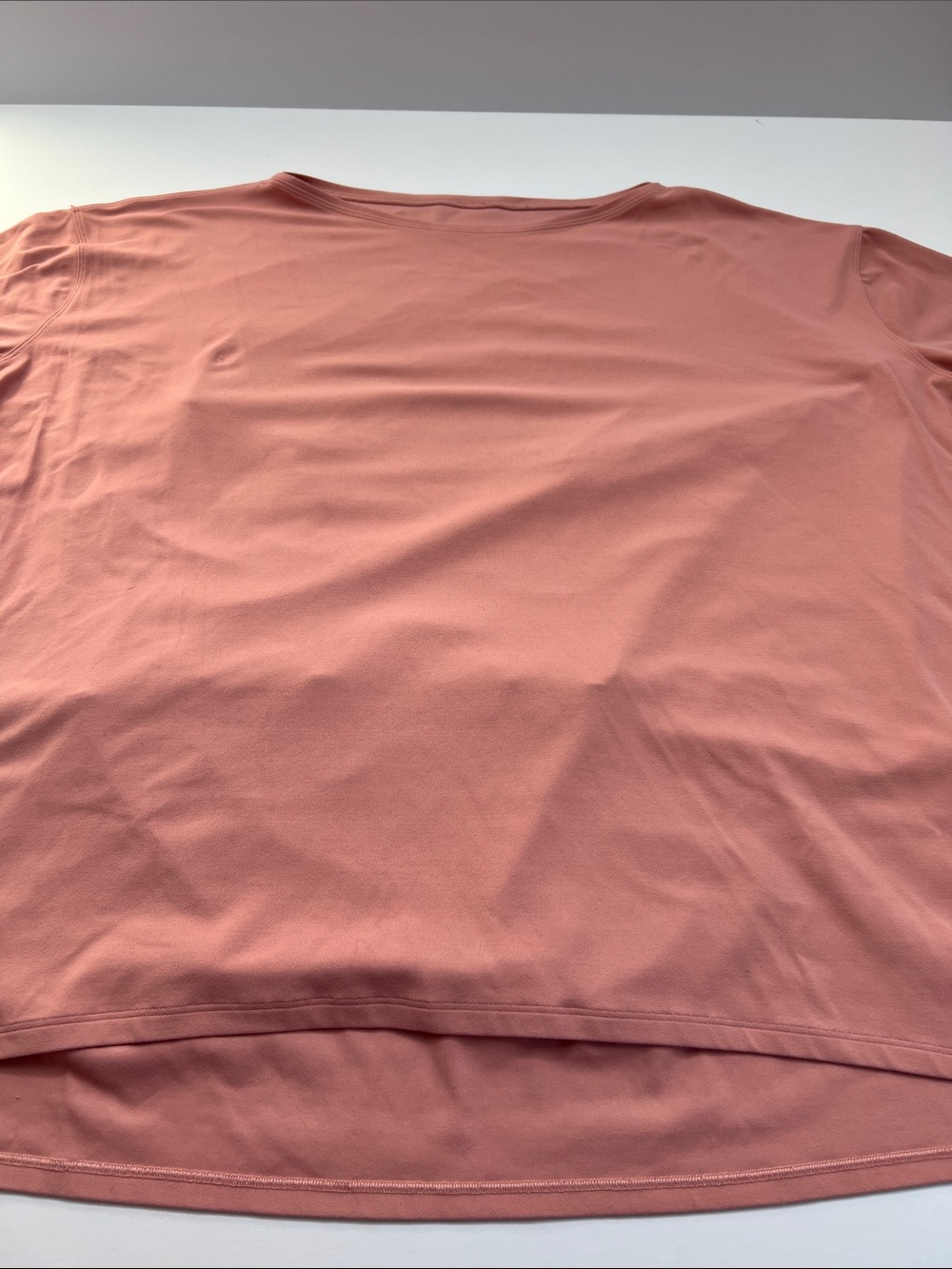 Lululemon Oversized Short Sleeve Tee in Dusty Rose - Picture 3 of 9